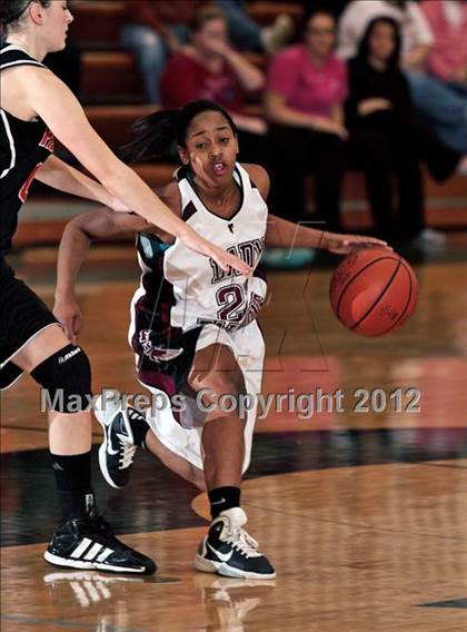 Thumbnail 3 in Pigeon Forge vs. Fulton (D3-AAA final) photogallery.
