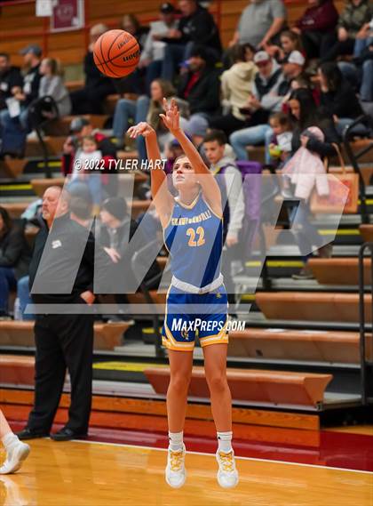 Thumbnail 1 in Danville vs. Crawfordsville (IHSAA 3A Sectional Semifinal) photogallery.