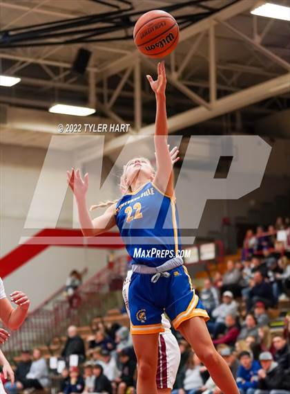 Thumbnail 1 in Danville vs. Crawfordsville (IHSAA 3A Sectional Semifinal) photogallery.