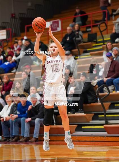 Thumbnail 3 in Danville vs. Crawfordsville (IHSAA 3A Sectional Semifinal) photogallery.