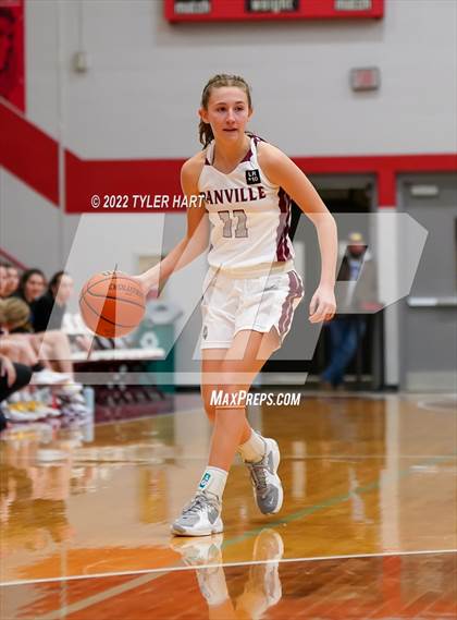 Thumbnail 2 in Danville vs. Crawfordsville (IHSAA 3A Sectional Semifinal) photogallery.
