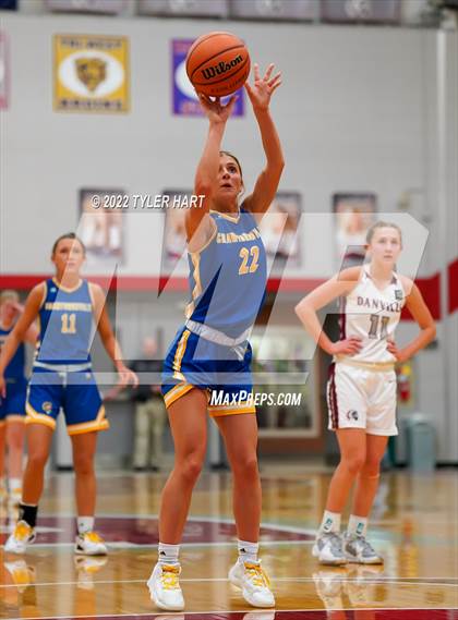 Thumbnail 2 in Danville vs. Crawfordsville (IHSAA 3A Sectional Semifinal) photogallery.