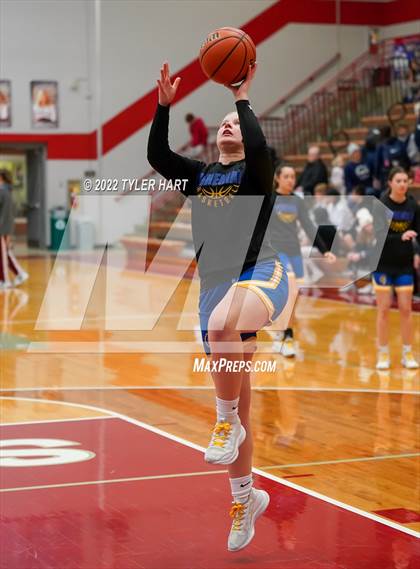 Thumbnail 2 in Danville vs. Crawfordsville (IHSAA 3A Sectional Semifinal) photogallery.