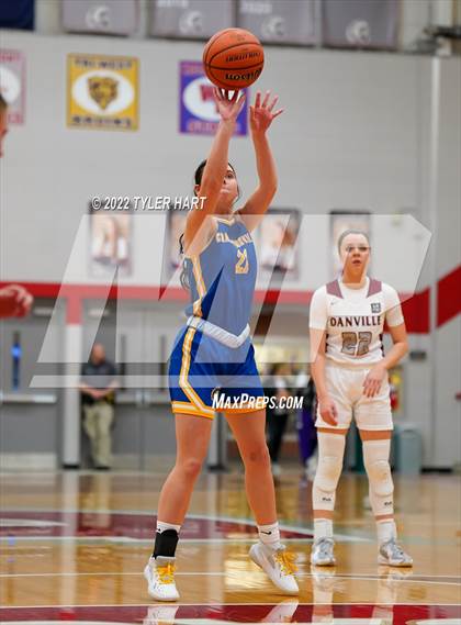 Thumbnail 1 in Danville vs. Crawfordsville (IHSAA 3A Sectional Semifinal) photogallery.