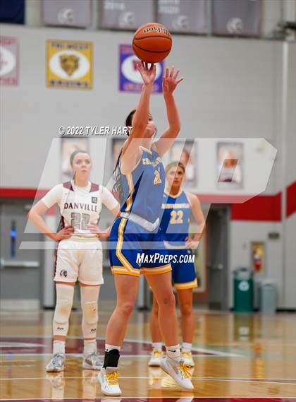 Thumbnail 1 in Danville vs. Crawfordsville (IHSAA 3A Sectional Semifinal) photogallery.