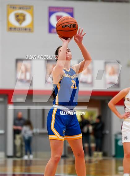 Thumbnail 3 in Danville vs. Crawfordsville (IHSAA 3A Sectional Semifinal) photogallery.