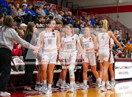 Thumbnail 3 in Danville vs. Crawfordsville (IHSAA 3A Sectional Semifinal) photogallery.