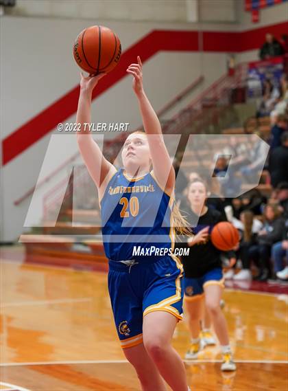 Thumbnail 3 in Danville vs. Crawfordsville (IHSAA 3A Sectional Semifinal) photogallery.