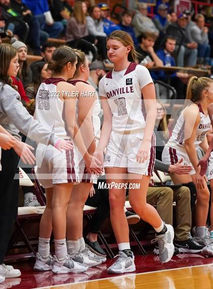 Thumbnail 2 in Danville vs. Crawfordsville (IHSAA 3A Sectional Semifinal) photogallery.