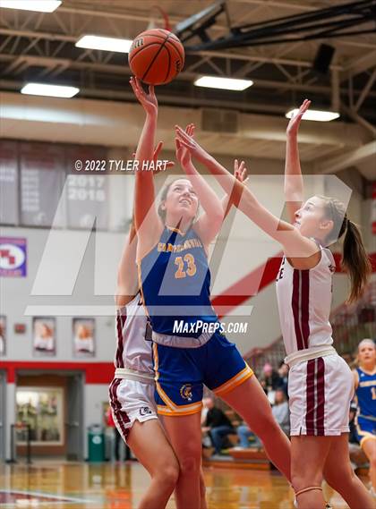 Thumbnail 1 in Danville vs. Crawfordsville (IHSAA 3A Sectional Semifinal) photogallery.