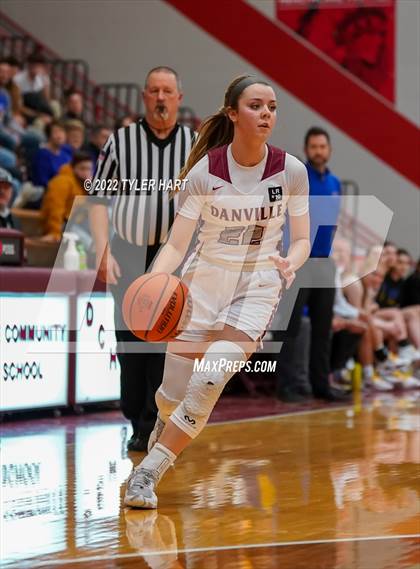 Thumbnail 1 in Danville vs. Crawfordsville (IHSAA 3A Sectional Semifinal) photogallery.