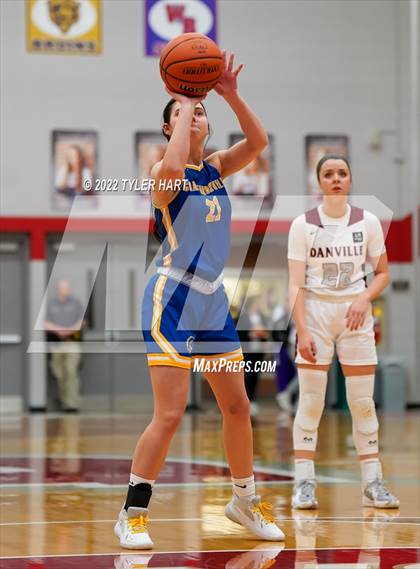 Thumbnail 3 in Danville vs. Crawfordsville (IHSAA 3A Sectional Semifinal) photogallery.
