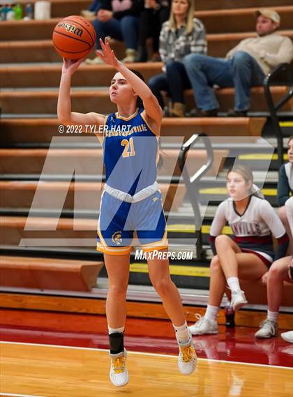 Thumbnail 3 in Danville vs. Crawfordsville (IHSAA 3A Sectional Semifinal) photogallery.