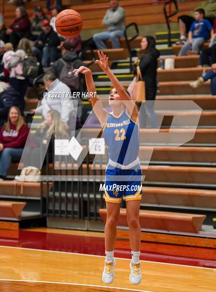 Thumbnail 1 in Danville vs. Crawfordsville (IHSAA 3A Sectional Semifinal) photogallery.
