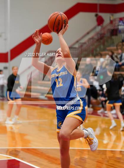 Thumbnail 1 in Danville vs. Crawfordsville (IHSAA 3A Sectional Semifinal) photogallery.