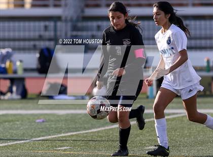 Thumbnail 3 in Bishop Amat @ Claremont photogallery.