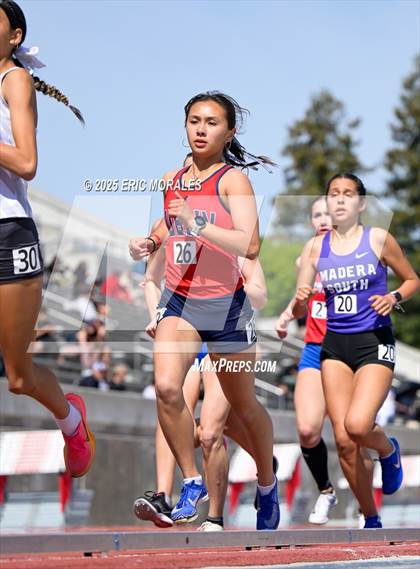 Thumbnail 2 in West Coast Relays (Track Events) photogallery.