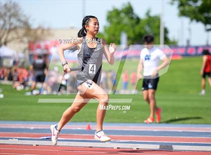 Thumbnail 1 in West Coast Relays (Track Events) photogallery.