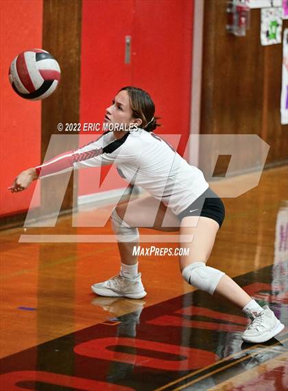 Thumbnail 3 in Crawford @ Hoover photogallery.