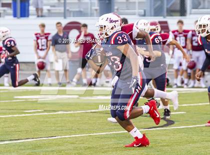 Thumbnail 2 in Lee @ E. D. White(Scrimmage) photogallery.
