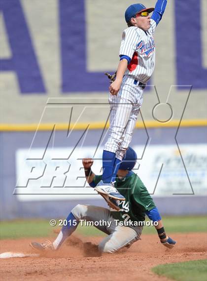 Thumbnail 3 in Reno vs Green Valley (NIAA D1 2nd Round Playoff) photogallery.