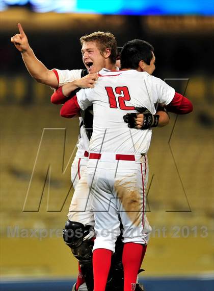 Thumbnail 1 in Harvard-Westlake vs. Marina (CIF SS D1 Final) photogallery.