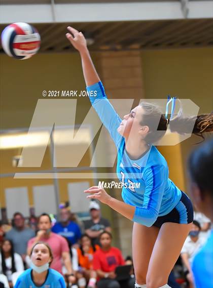 Thumbnail 2 in Vista Murrieta vs. Marymount (Nike Tournament of Champions) photogallery.