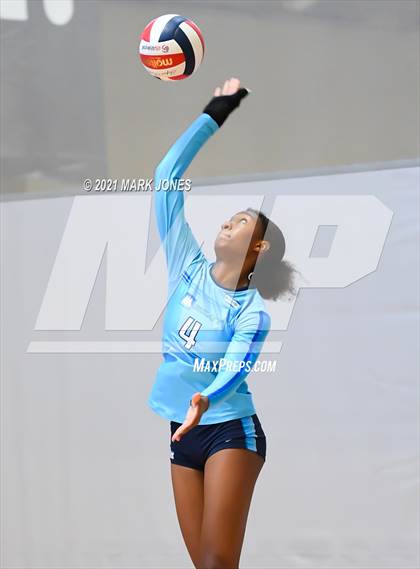 Thumbnail 3 in Vista Murrieta vs. Marymount (Nike Tournament of Champions) photogallery.