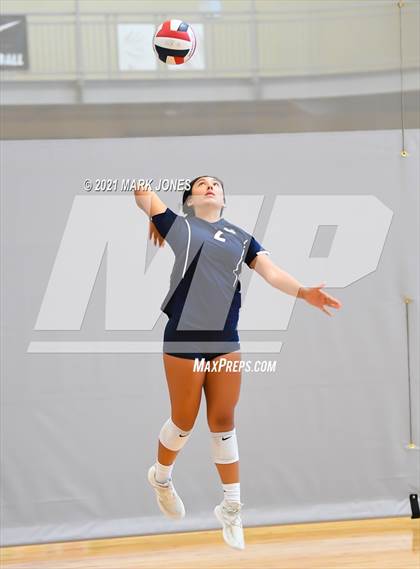 Thumbnail 3 in Vista Murrieta vs. Marymount (Nike Tournament of Champions) photogallery.