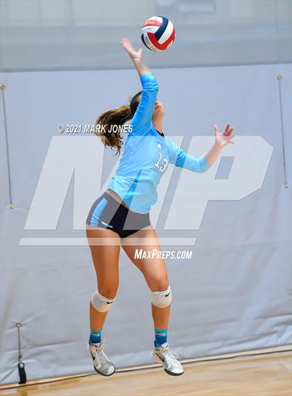 Thumbnail 2 in Vista Murrieta vs. Marymount (Nike Tournament of Champions) photogallery.