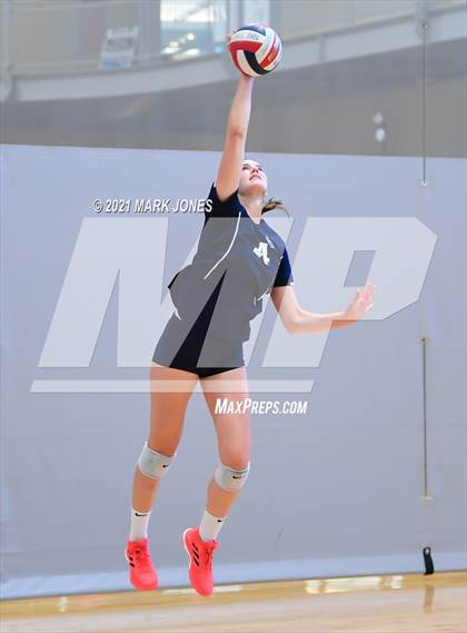 Thumbnail 2 in Vista Murrieta vs. Marymount (Nike Tournament of Champions) photogallery.