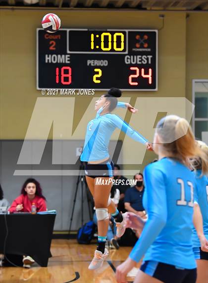 Thumbnail 3 in Vista Murrieta vs. Marymount (Nike Tournament of Champions) photogallery.