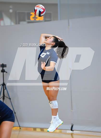 Thumbnail 2 in Vista Murrieta vs. Marymount (Nike Tournament of Champions) photogallery.