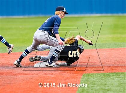 Thumbnail 2 in Bell [L. D.] vs Fossil Ridge (Arlington Heights Tournament) photogallery.
