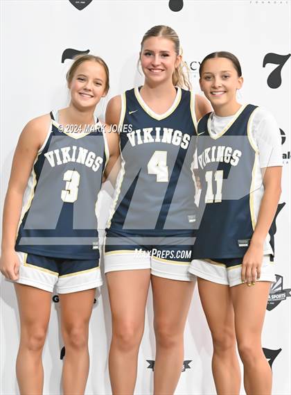 Thumbnail 2 in Middleton vs. Eagle (Section 7) photogallery.