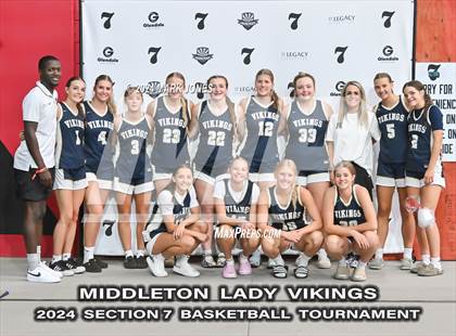 Thumbnail 3 in Middleton vs. Eagle (Section 7) photogallery.