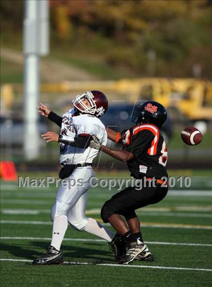 Thumbnail 1 in New Paltz @ Marlboro Central photogallery.