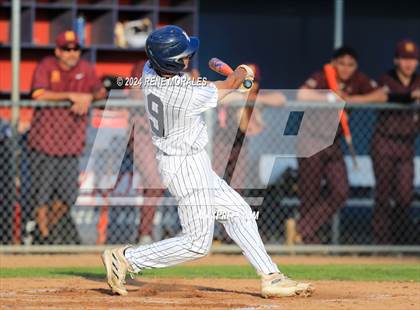 Thumbnail 3 in Maryknoll vs La Salle photogallery.
