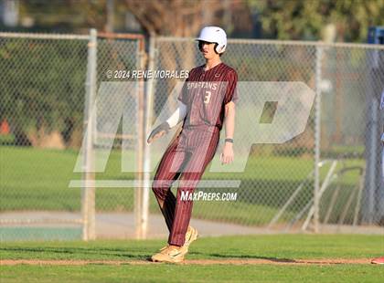 Thumbnail 2 in Maryknoll vs La Salle photogallery.