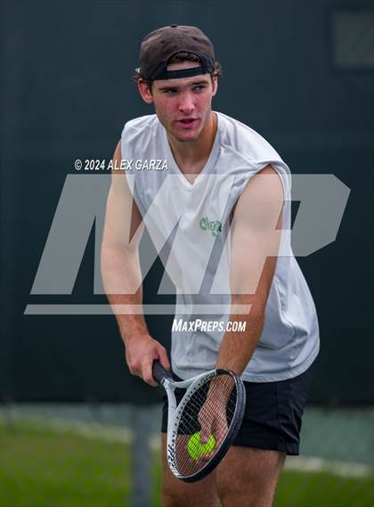 Thumbnail 2 in UIL 1A, 2A & 3A Tennis State Semifinals photogallery.