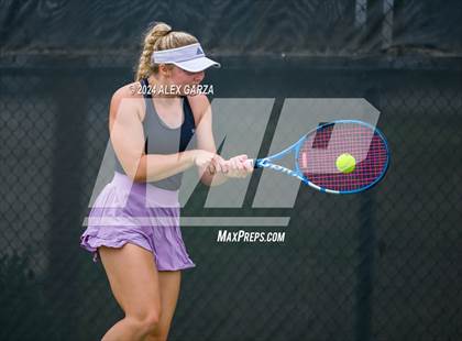 Thumbnail 1 in UIL 1A, 2A & 3A Tennis State Semifinals photogallery.