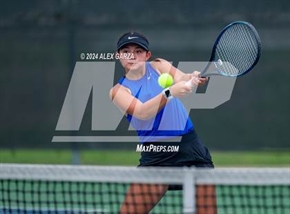 Thumbnail 2 in UIL 1A, 2A & 3A Tennis State Semifinals photogallery.