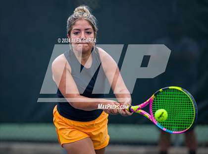 Thumbnail 2 in UIL 1A, 2A & 3A Tennis State Semifinals photogallery.