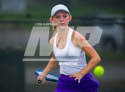 Thumbnail 1 in UIL 1A, 2A & 3A Tennis State Semifinals photogallery.