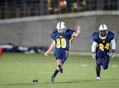 Thumbnail 2 in McNeil @ Stony Point photogallery.