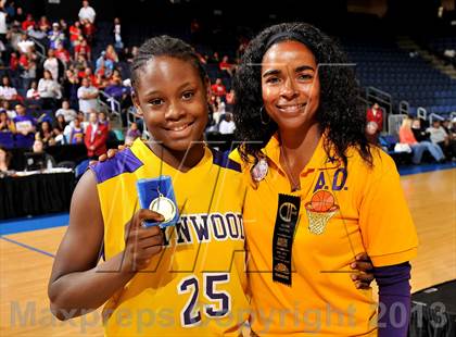 Thumbnail 1 in Ridgeview vs. Lynwood (CIF SoCal Regional D1 Final) photogallery.