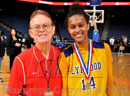 Thumbnail 1 in Ridgeview vs. Lynwood (CIF SoCal Regional D1 Final) photogallery.