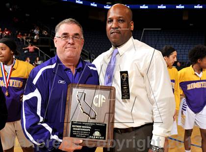 Thumbnail 2 in Ridgeview vs. Lynwood (CIF SoCal Regional D1 Final) photogallery.