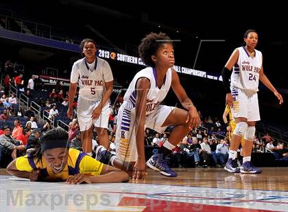 Thumbnail 2 in Ridgeview vs. Lynwood (CIF SoCal Regional D1 Final) photogallery.