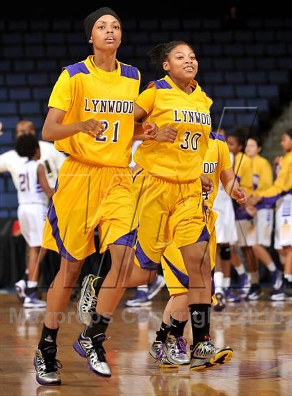 Thumbnail 1 in Ridgeview vs. Lynwood (CIF SoCal Regional D1 Final) photogallery.
